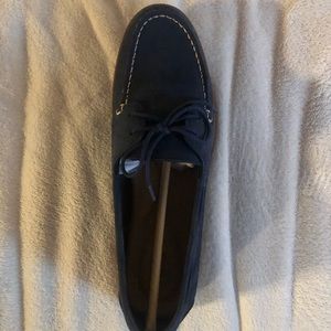 Sperry seaport navy loafer